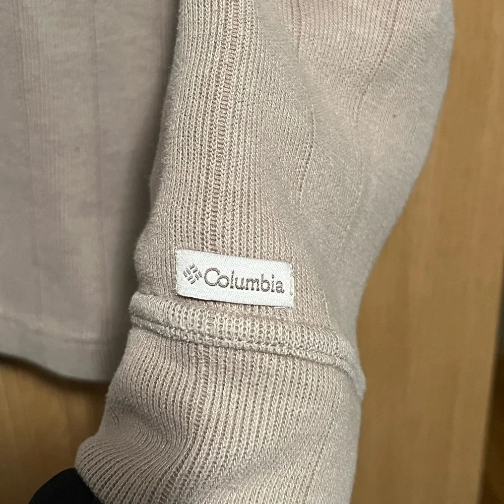 Columbia good preowned